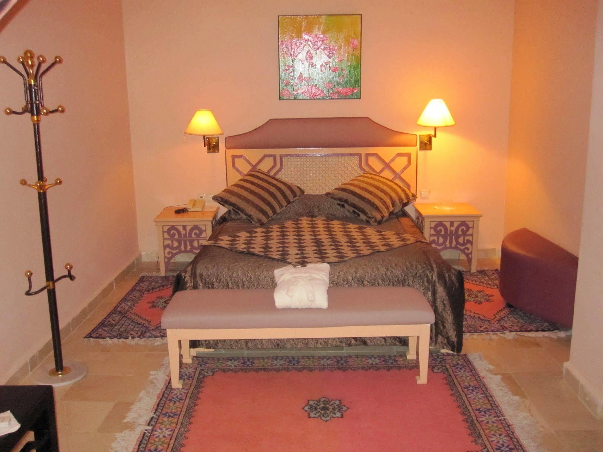 Erfoud Le Riad Luaran gambar