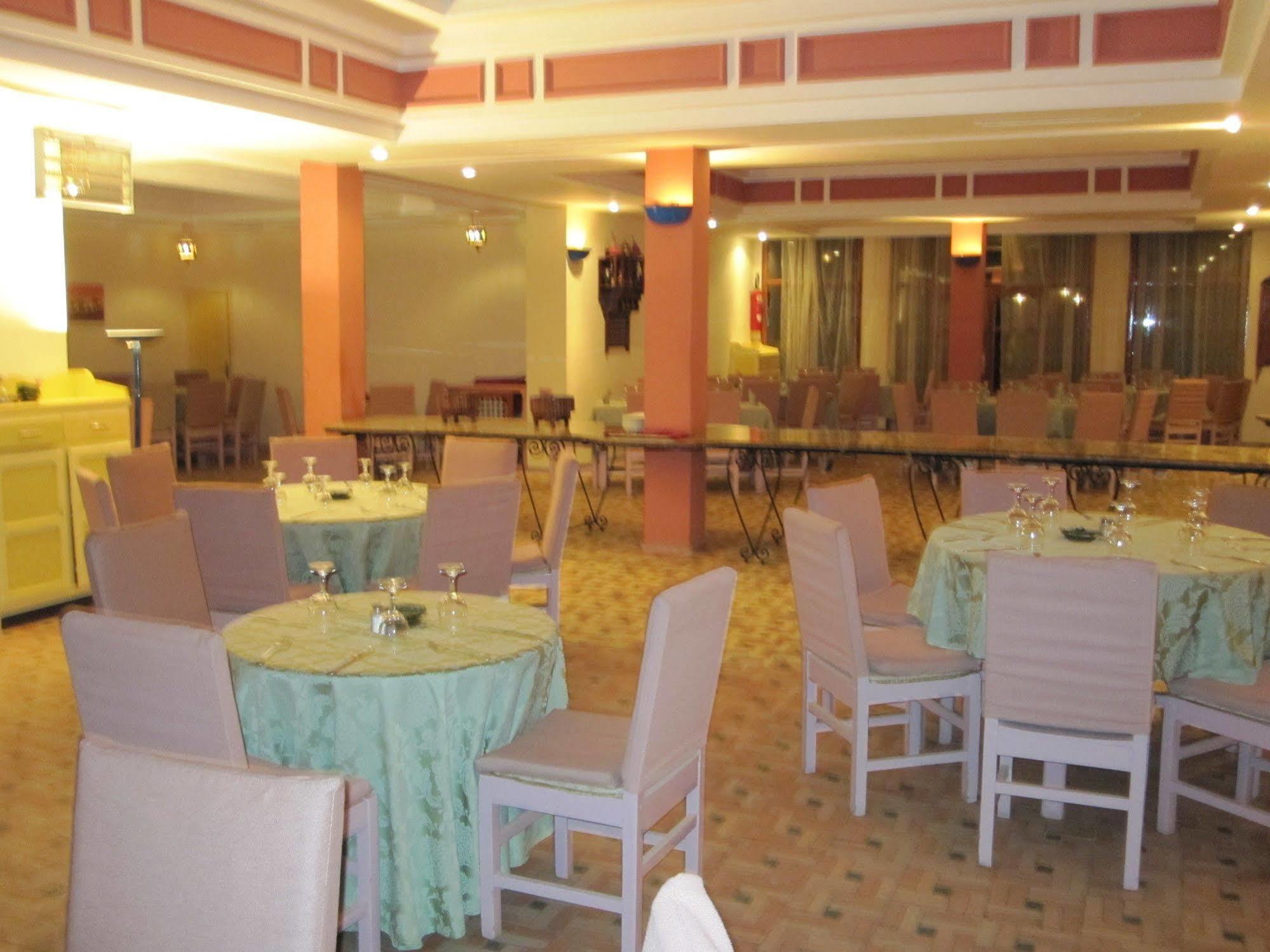 Erfoud Le Riad Luaran gambar